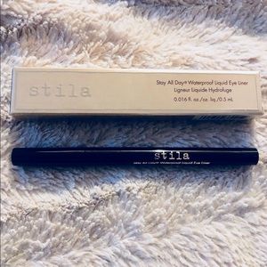 Stila stay all day Eyeliner
